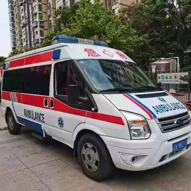 娄星长途救护车护送病人返乡
